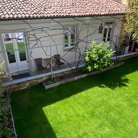 Апартаменты Garden *
