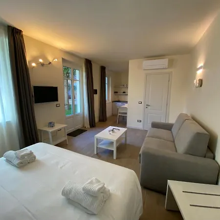 Garden Apartment *